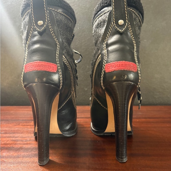 DSQUARED2 Black and Cream Heeled Boots 38 - Picture 7 of 7